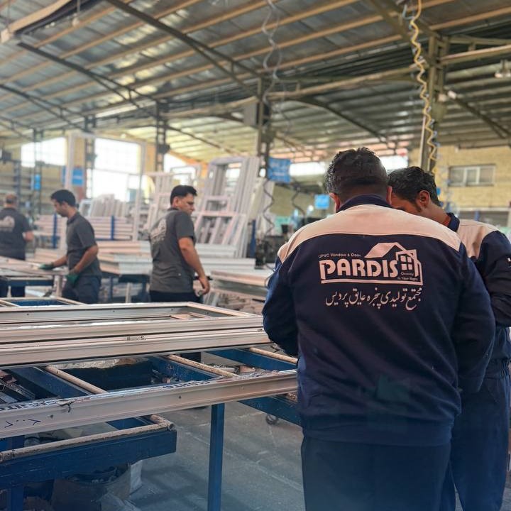 چالشهای صنعت ایران در سال ۱۴۰۴